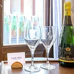 Casa Lirio Hotel 2*