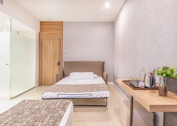 Casa Lirio Otel 2*